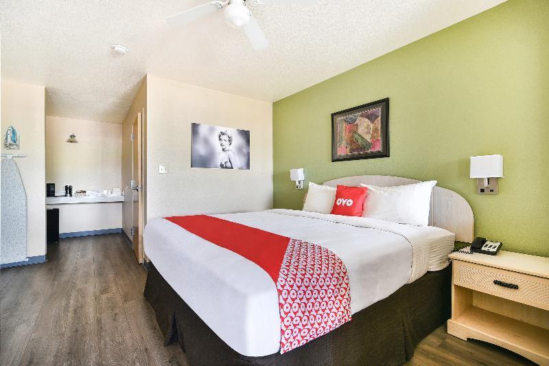 Oyo Hotel Yoakum West Eksteriør bilde