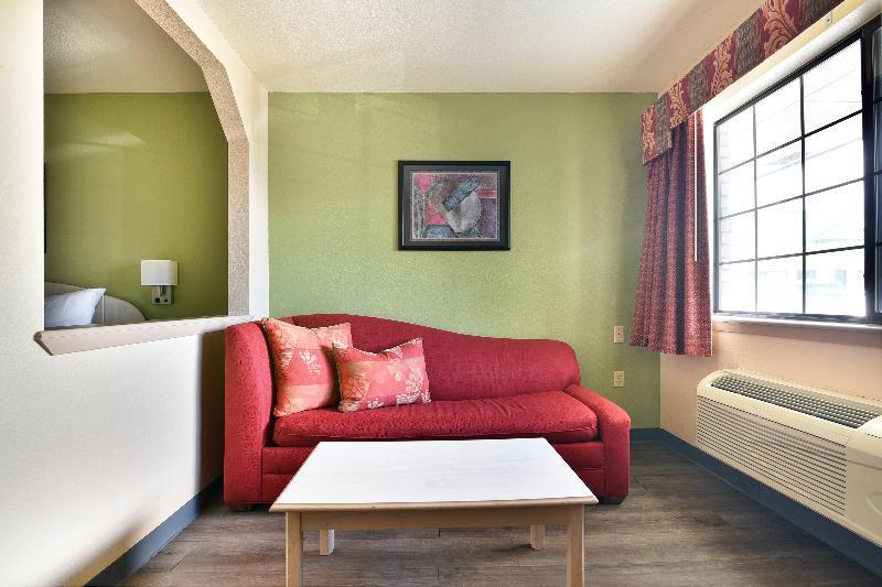 Oyo Hotel Yoakum West Eksteriør bilde