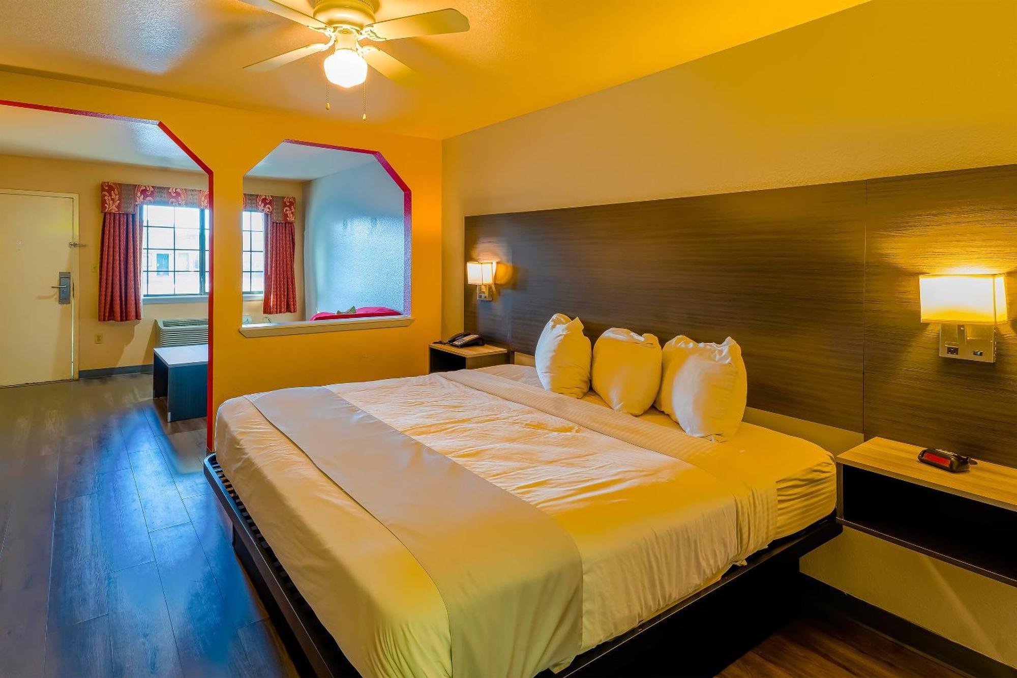 Oyo Hotel Yoakum West Eksteriør bilde
